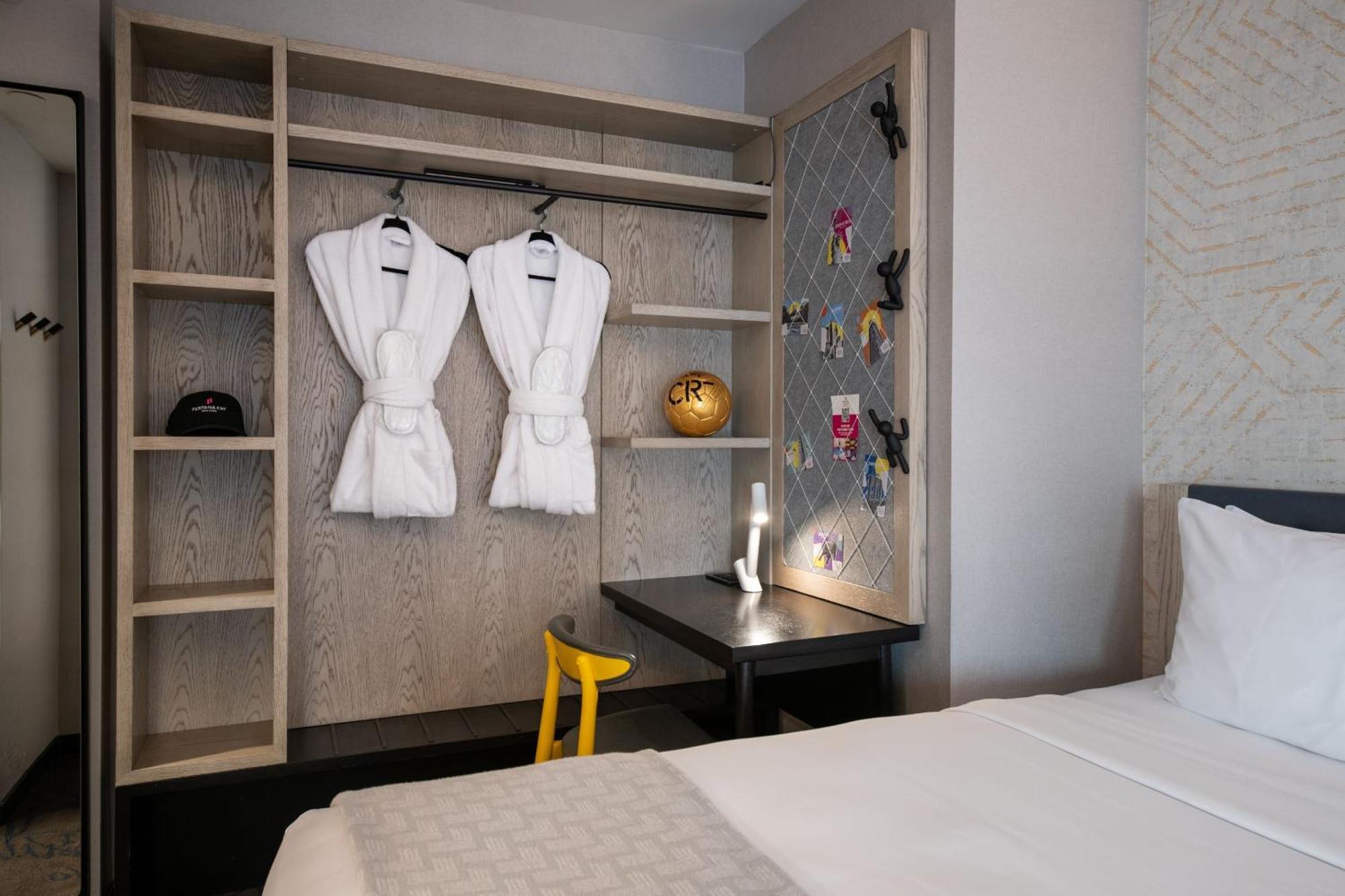 Pestana Cr7 Times Square Hotell New York Exteriör bild